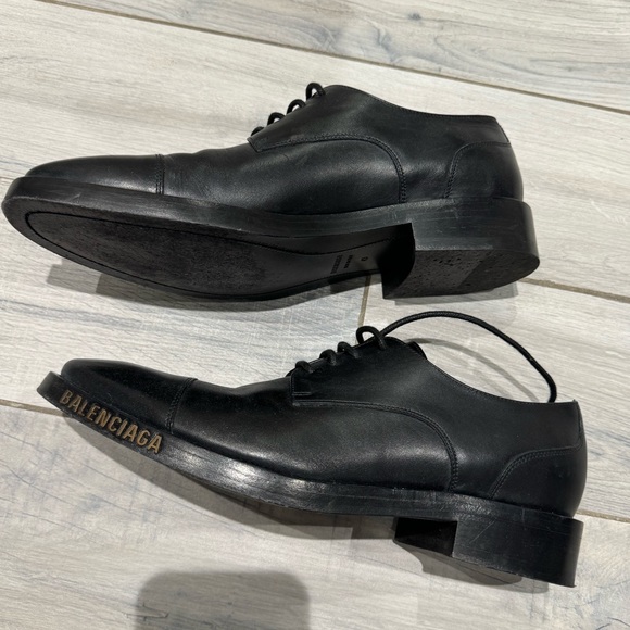 BALENCIAGA LOGO DERBY SHOE - Picture 10 of 15